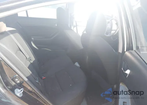 2016 Kia Forte Lx z USA, uszkodzony, nr VIN KNAFK4A64G5602828